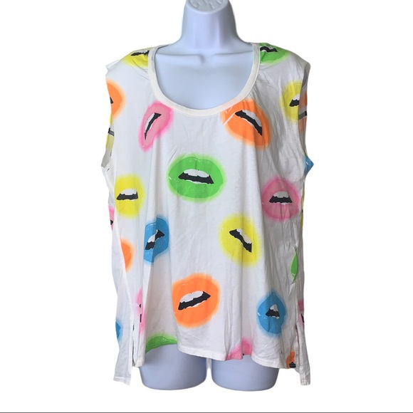 CHASER Neon Lips Tee White Sleeveless Hi-Lo - Picture 3 of 10